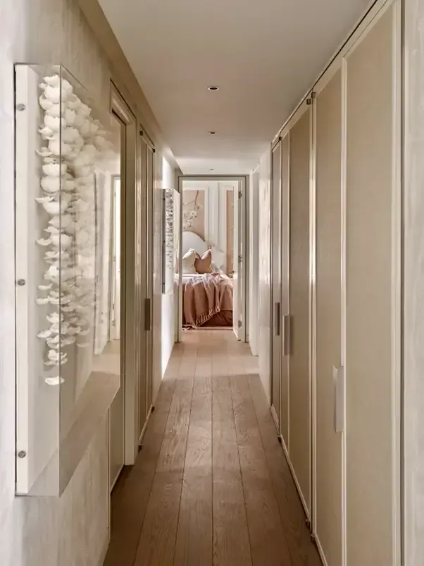 Designing for Elegance: Balancing Functionality and Art in Interiors