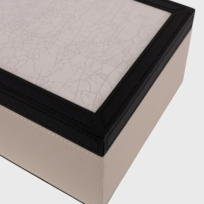 Arno Box Pumice Leather with Thunder Gesso Effect Lid, 30×21×12 cm