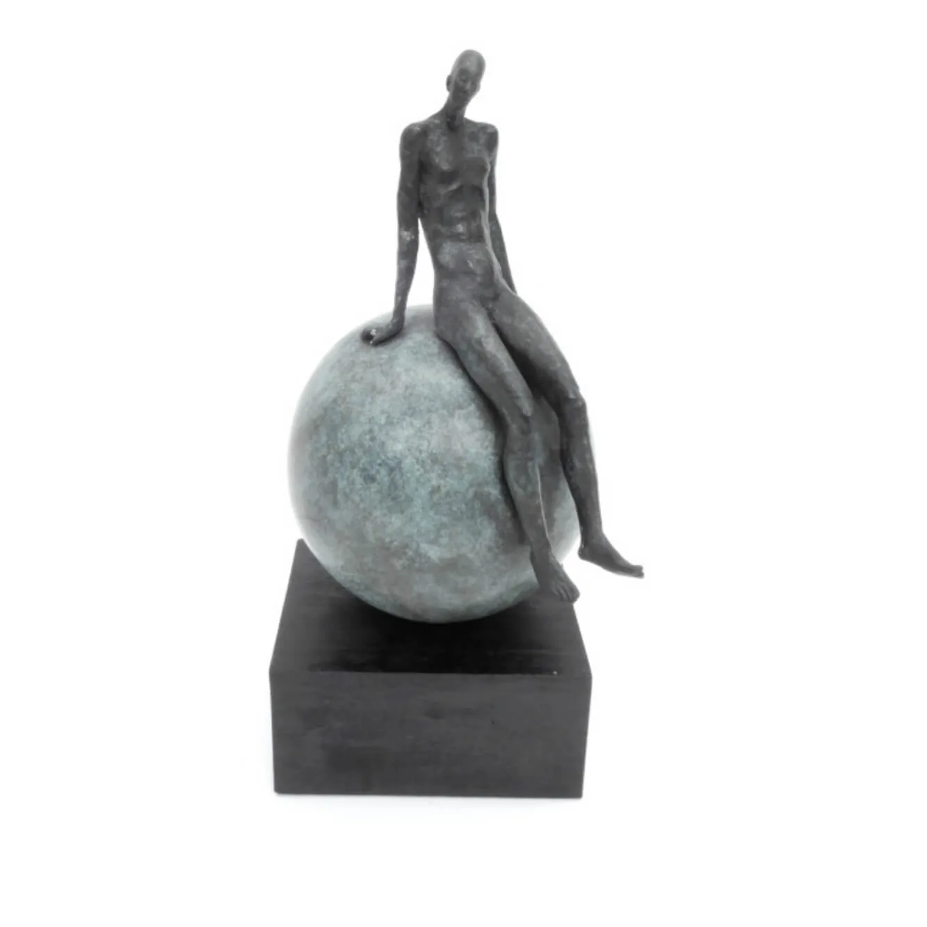 Bronze Figure On Globe 2, Bronze Nera finish