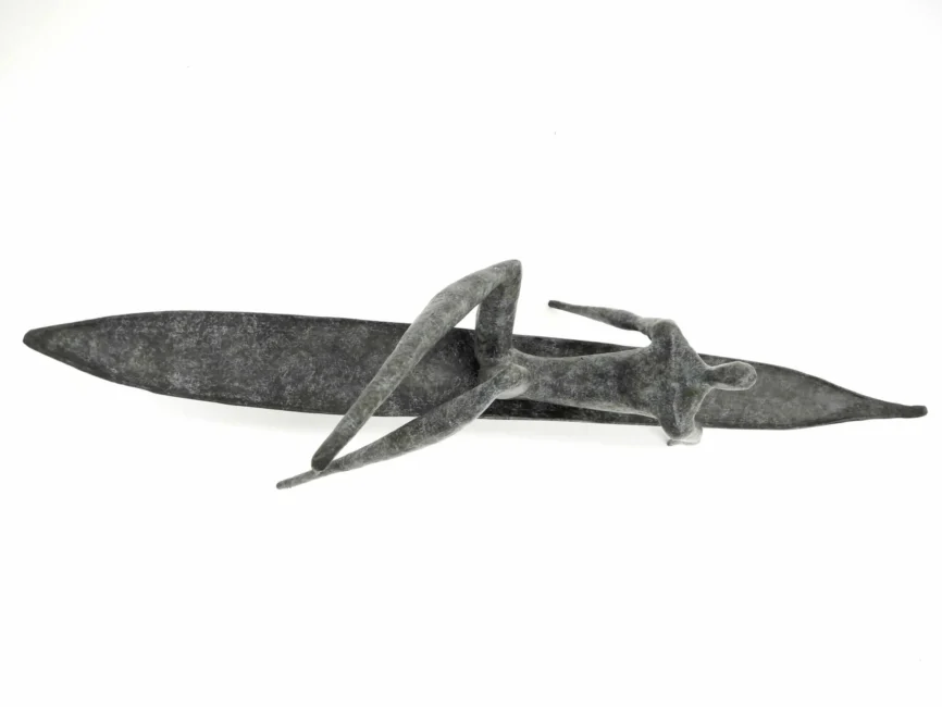 Bronze Figure Reclining, 76×20×34 cm