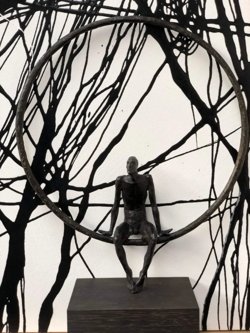 Bronze Figure The Observer, 40×14×57 cm