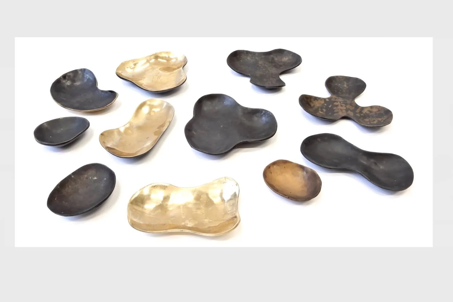 Bronze Stone Vessels 11pc — bronze sculpture