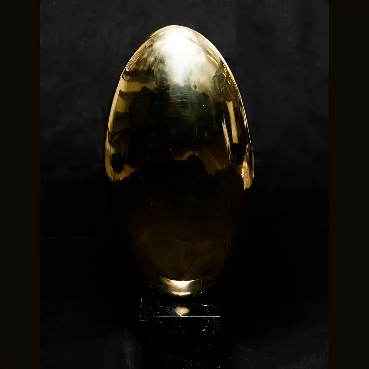 Bronze Torpedo Sculpture, 20×20×93 cm