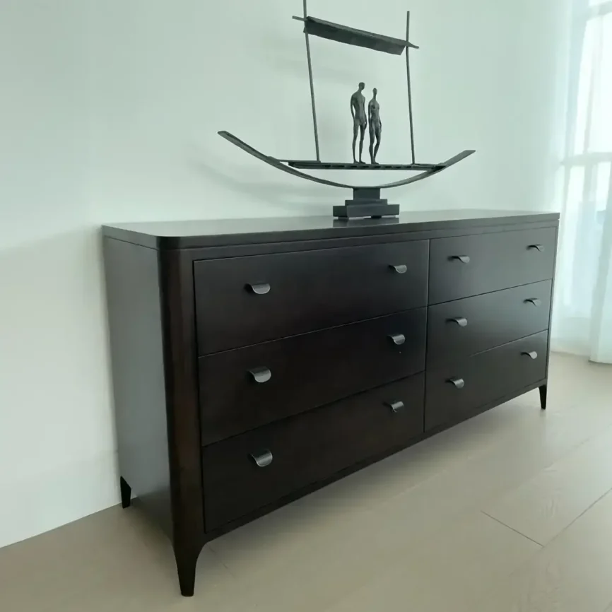 Classic Plaza 6 Drawer Chest — chest of drawer
