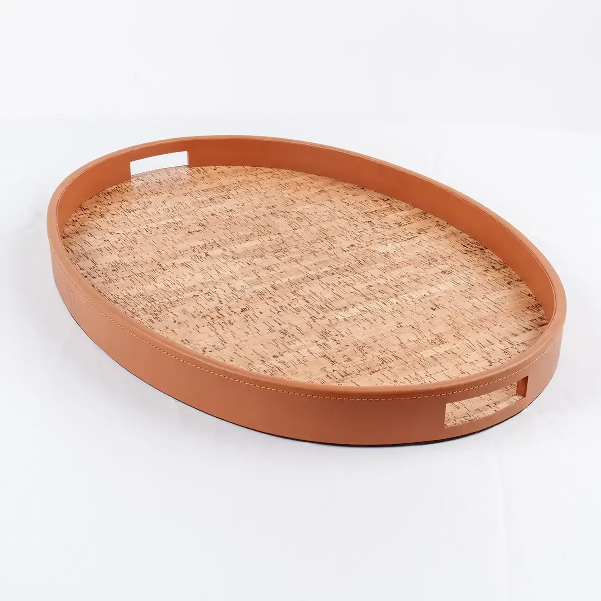 Ralf Oval Tray Leather and Cork, Natural Cork finish