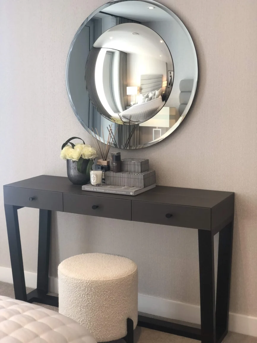 Slim Jim Console Valen Leather, 135×40×82 cm