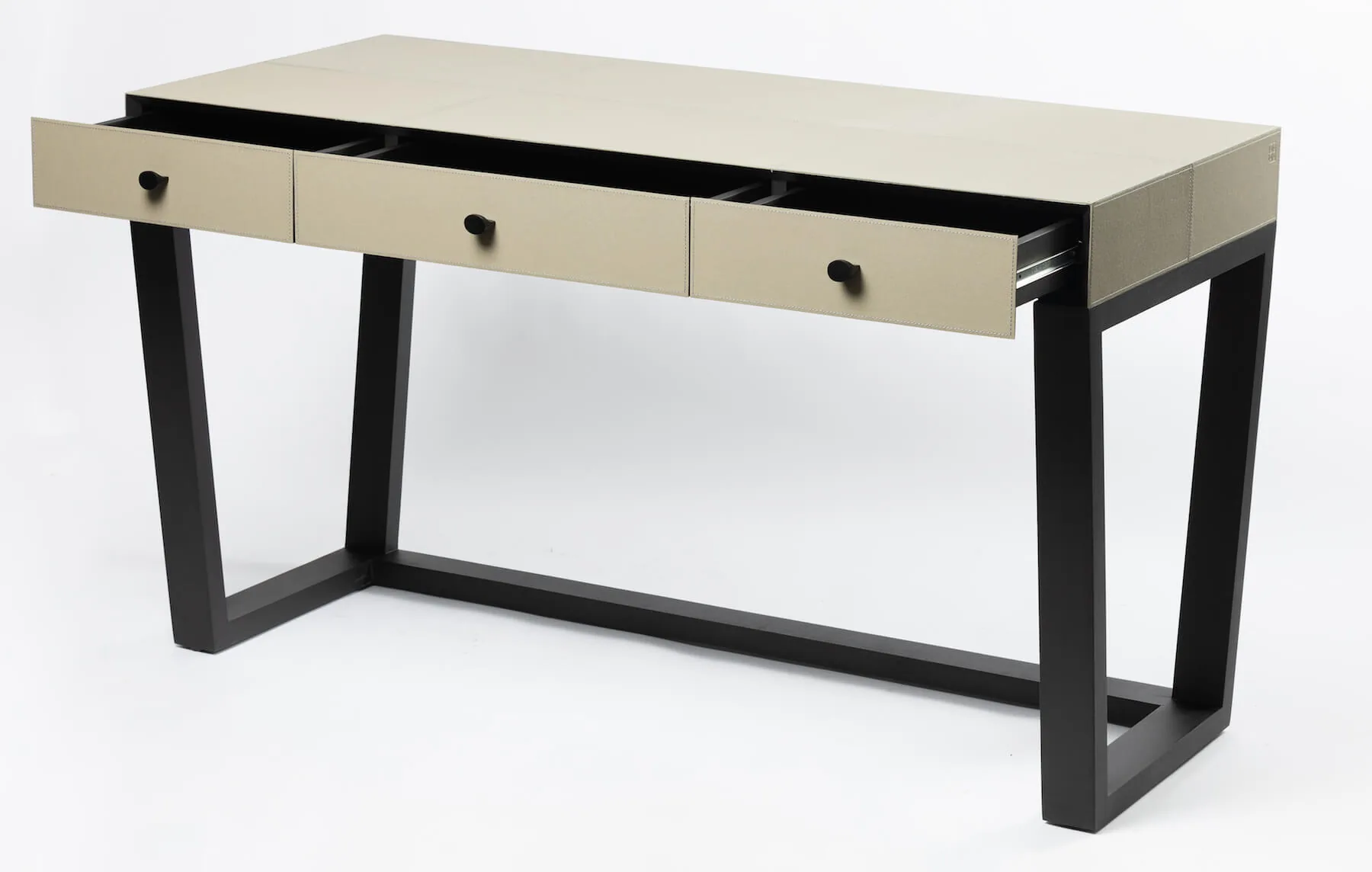 Slim Jim Desk French Grey Leather — The Slim Jim Desk French Grey Leather epitomises contemporary elegance in a compact…