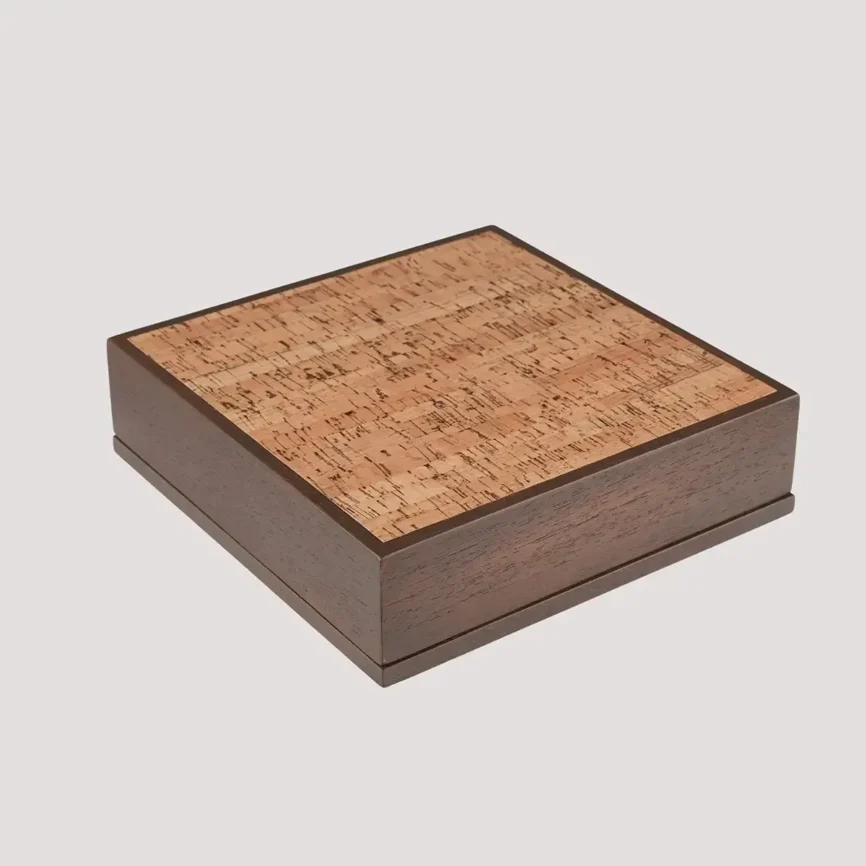 Tic Tac Toe Box Leather And Cork, 22×22×6 cm