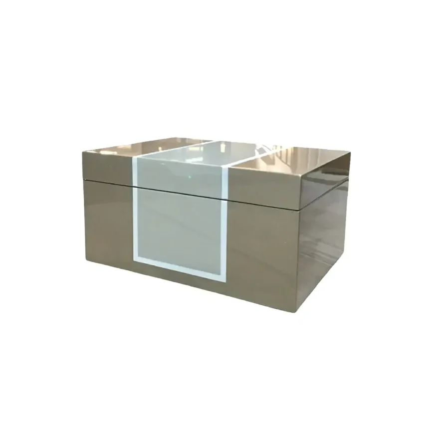 Two Tone Box Lacquer Small, 20×15×10 cm