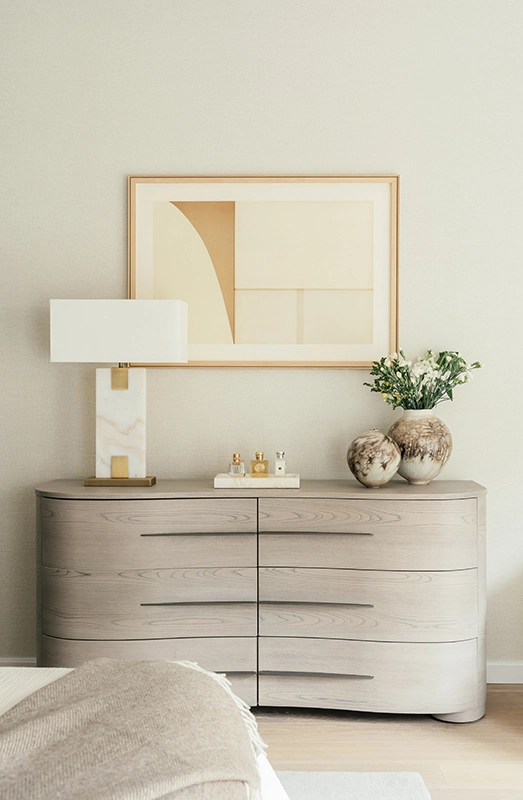 Chest of drawers