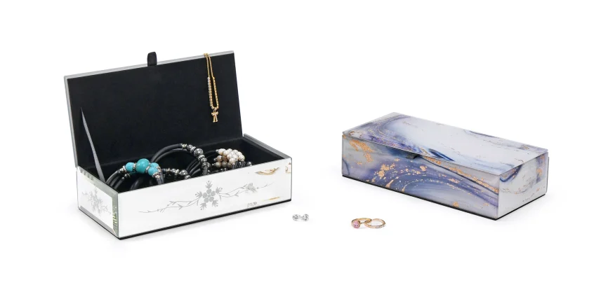 Palm Jewellery Box Mineral 2 — decorative boxe